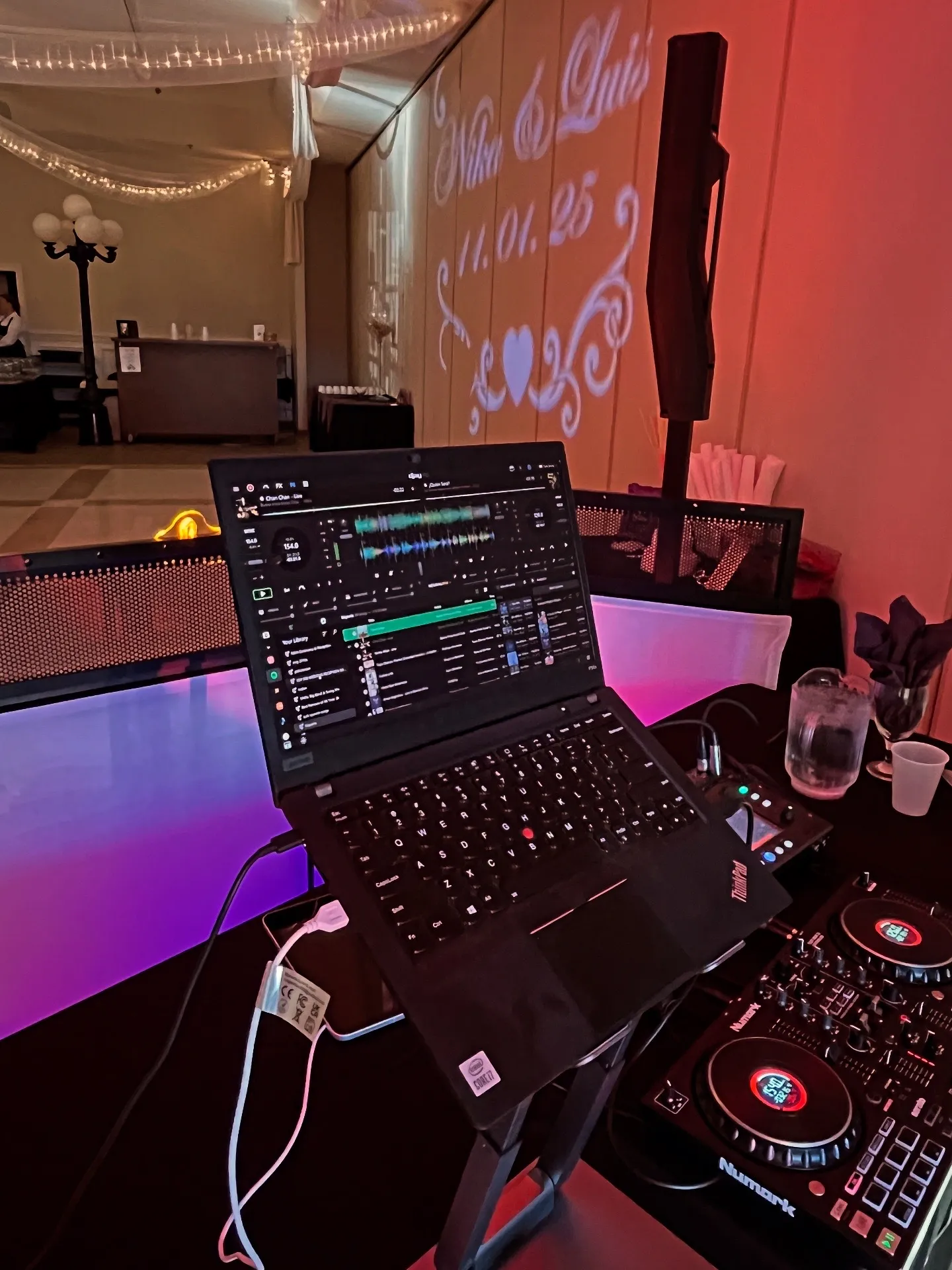 It’s all in the details. Personalized monograms and a premium sound setup to make Nika & Luis’s big day feel uniquely theirs. 11.01.25 ❤️