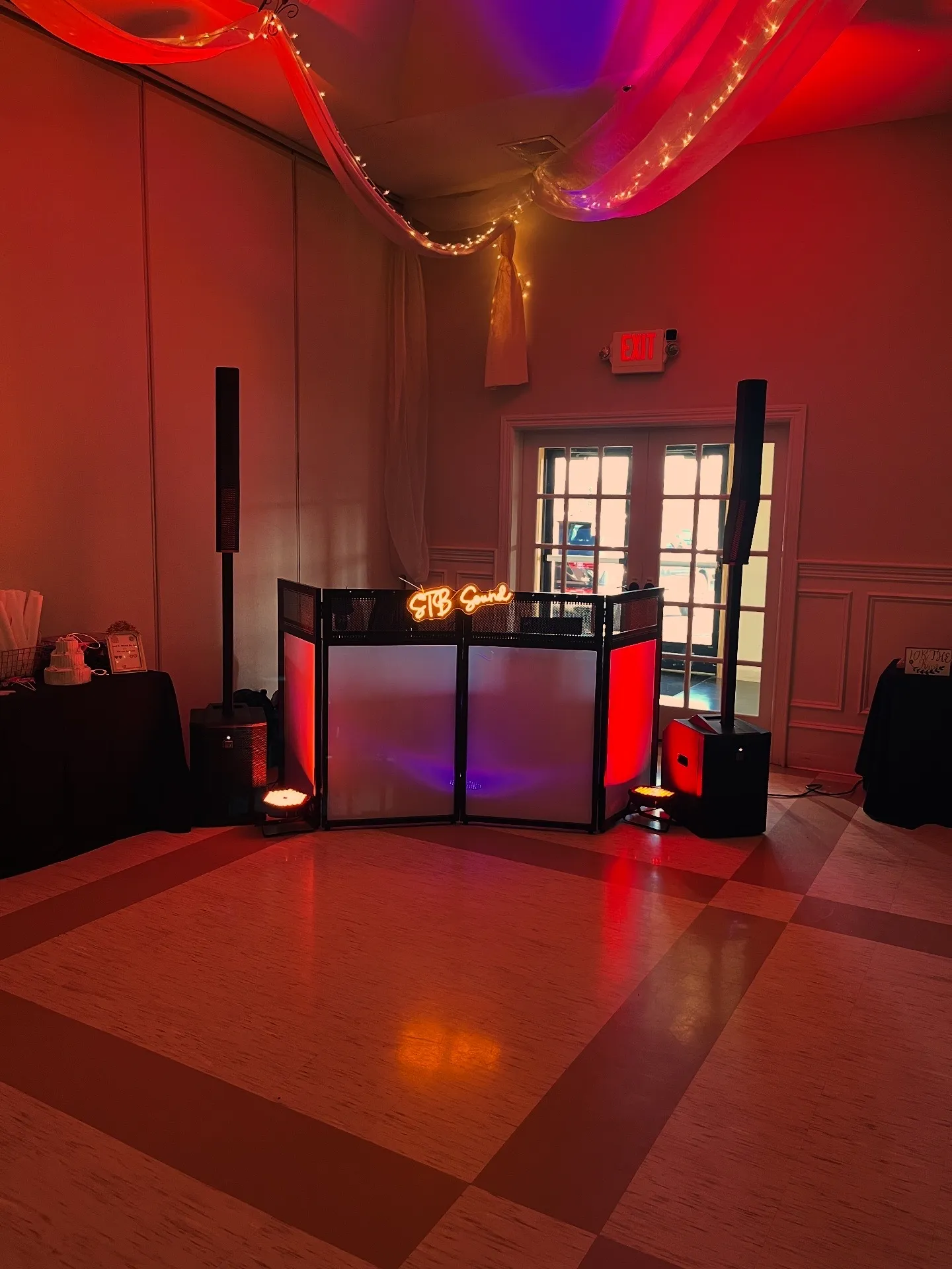 The 'STB Sound' signature. Our premium facade and column speakers offer a clean, high-end look that complements any ballroom or event space.